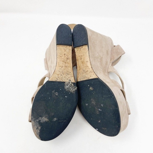 Sergio Rossi Elettra Tan Suede Studded Buckle Wedge Sandals Sz 38 (8) - Picture 7 of 9